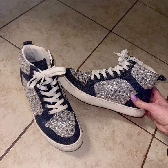 Betsy Johnson Black and Silver Women's high top Sneakers - Picture 2 of 2